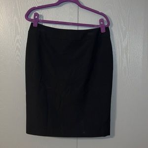 Nine West size 10 black skirt